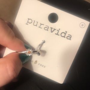 Puravida size 9 Daisy Ring